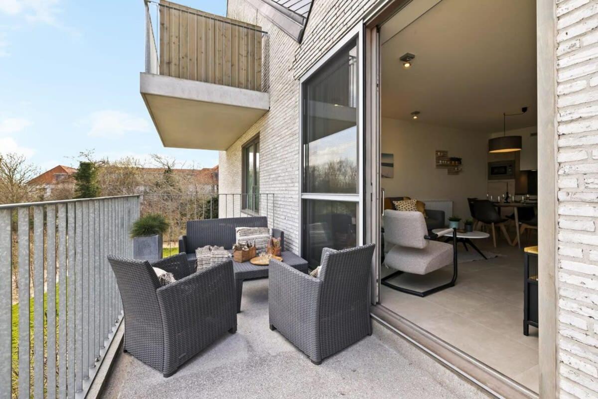 Huswell - Apartment With Natural Swimming Pool ミデルケルケ エクステリア 写真