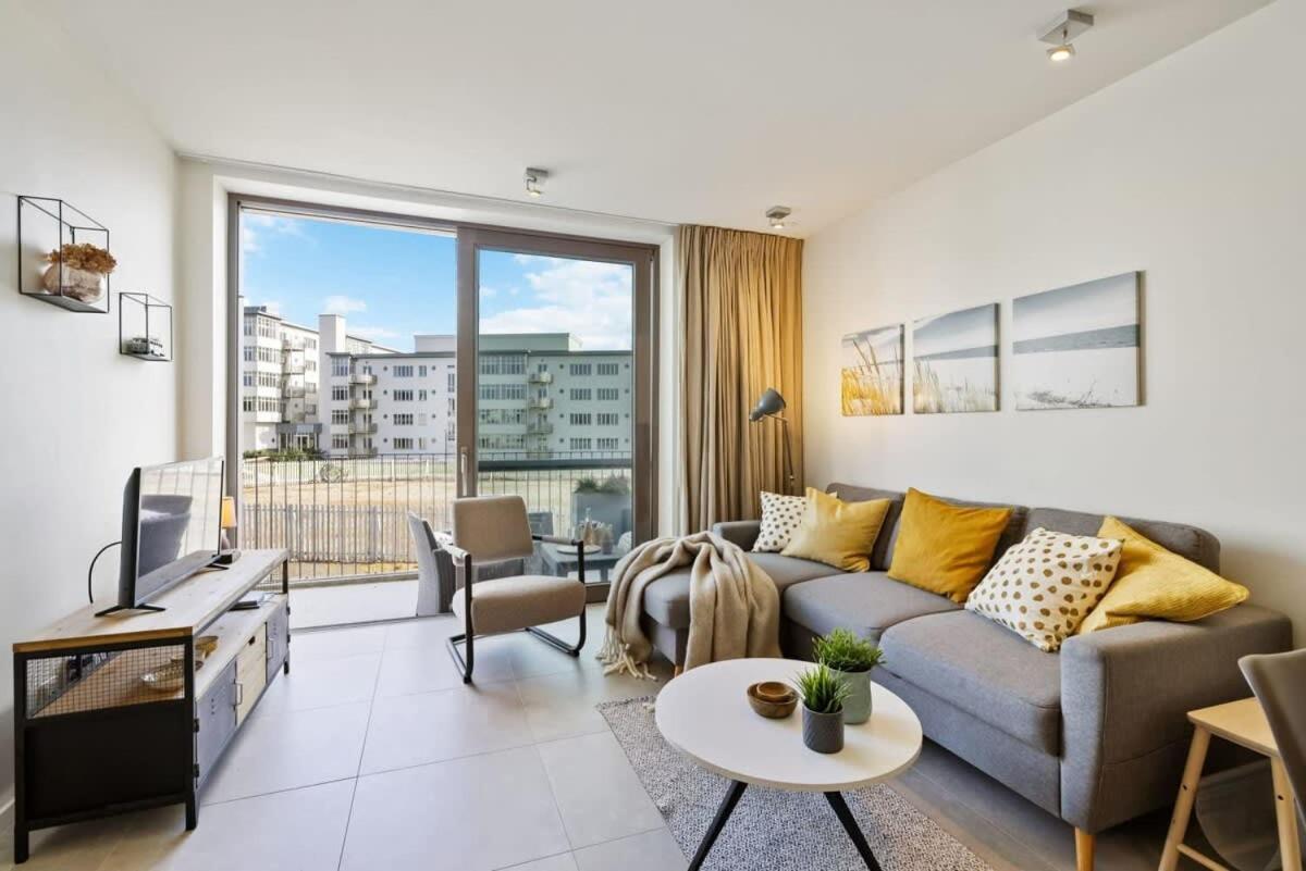 Huswell - Apartment With Natural Swimming Pool ミデルケルケ エクステリア 写真